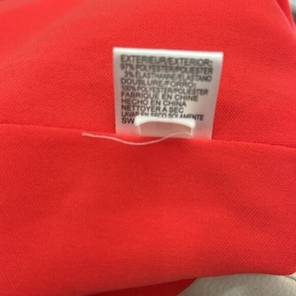 Tahari Red Dress Sz 6p Christmas Red Short Sleeve Midi Zipper Back Lined New - Picture 11 of 12